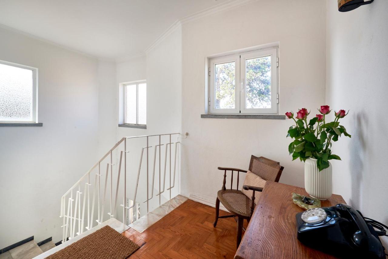 Bright Apartment With Garden In Cascais Eksteriør bilde