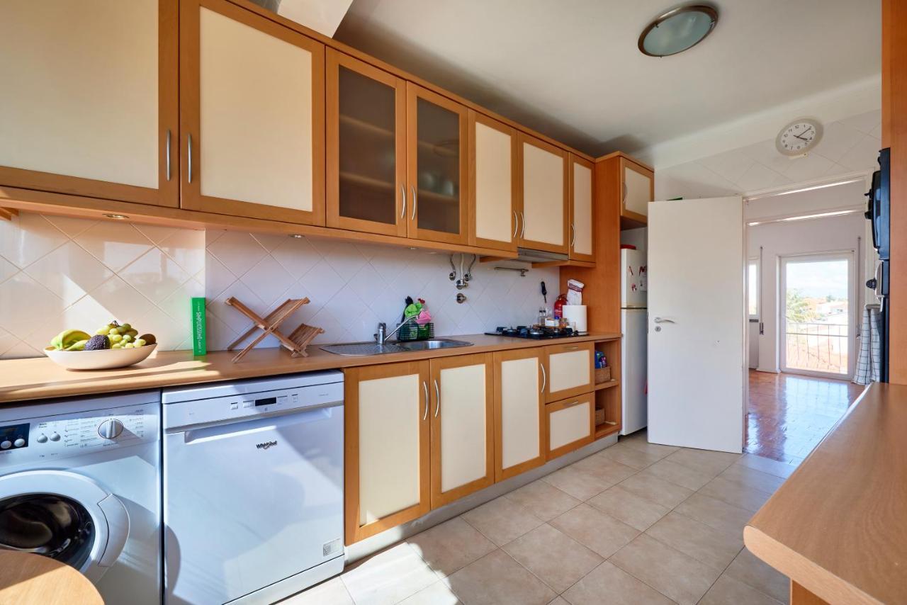 Bright Apartment With Garden In Cascais Eksteriør bilde